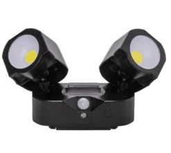 Batterilampa m. sensor utelampa