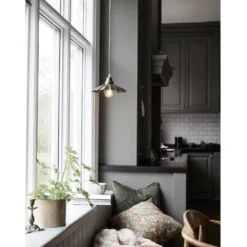 Ester Ø24 fönsterlampa