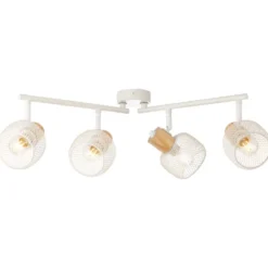 Giada 4 spotlight