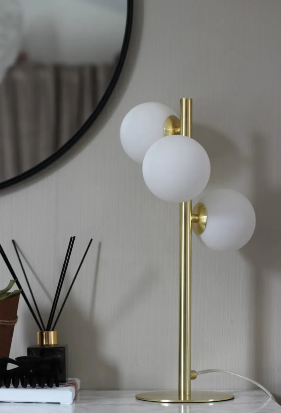 Molekyl 46cm bordslampa