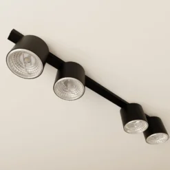 Nano 4 spotlight