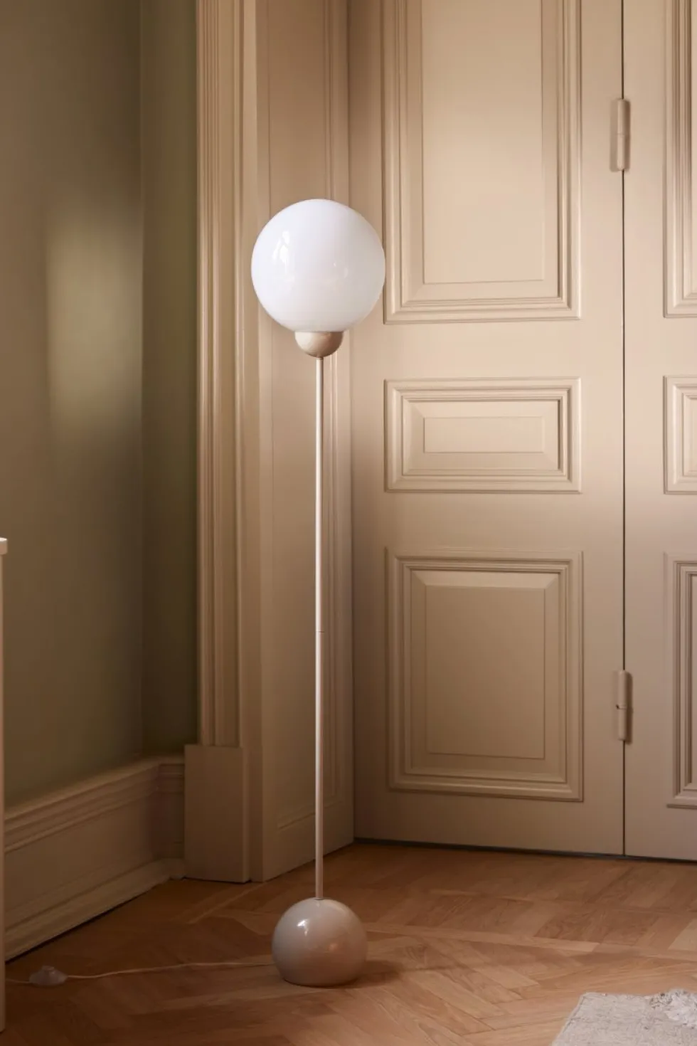 Ripley golvlampa