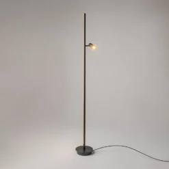 Thin golvlampa